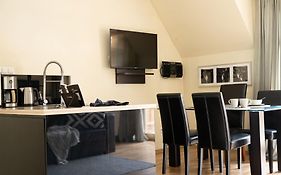 Apartment Szczęśliwa 13